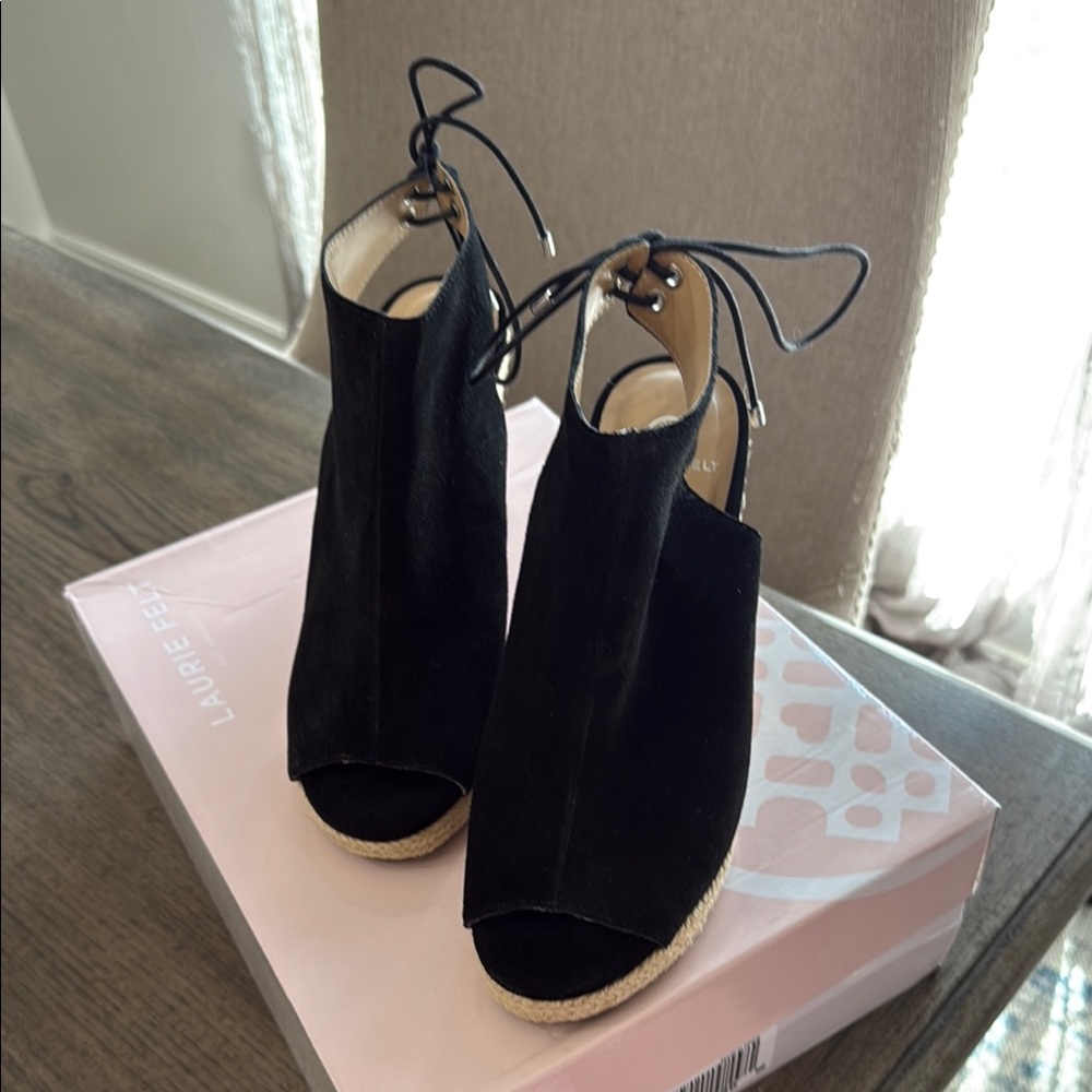 Laurie Felt Black Women's Shoes